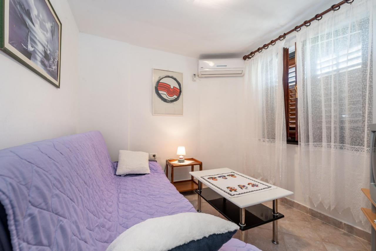 Apartments Mandica ราบัซ ภายนอก รูปภาพ