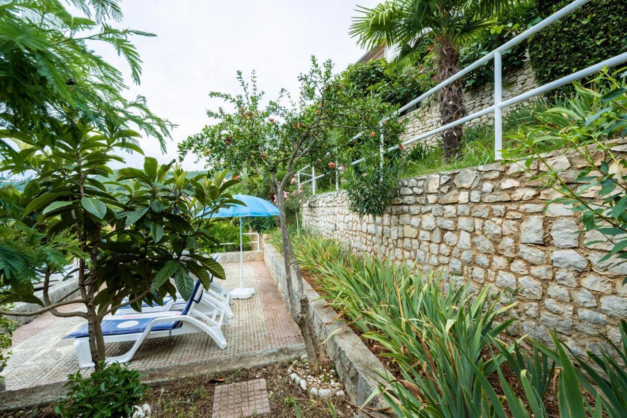 Apartments Mandica ราบัซ ภายนอก รูปภาพ
